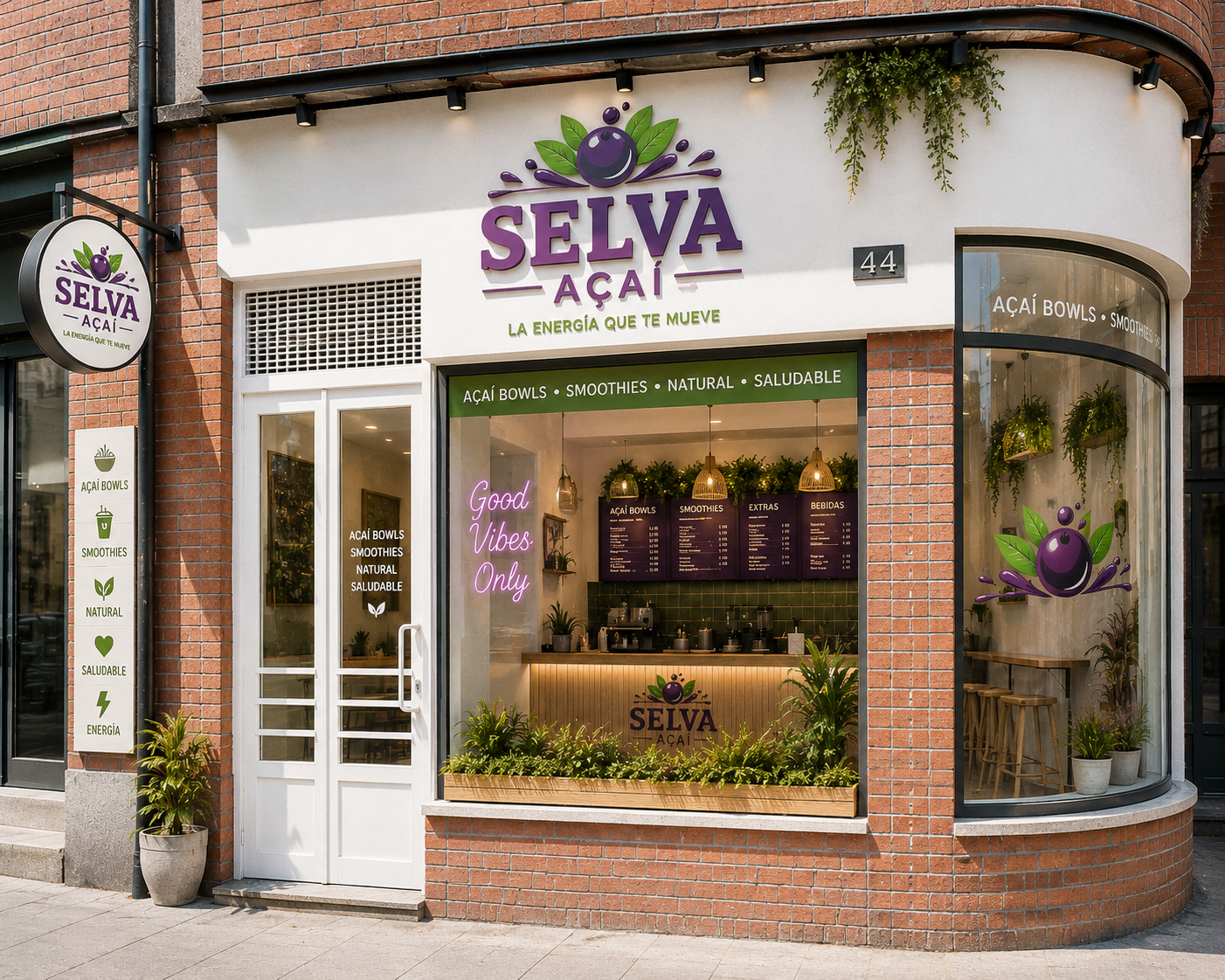 Fachada de Selva Açaí en Calle Azafranal 44, Salamanca